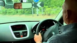 How To Master Spiral Roundabouts With Wimbledon Driving School