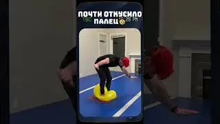 Что будет, если прыгнуть на лего?🤣 - челлендж сальто