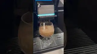 Моккачино #кофе #капучино #латте #москва #coffee #жизнь #live #друзья #barista #cappuccino #shorts