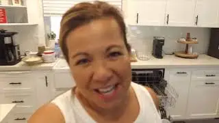 VLOG: Coffee & Water | Do a Load of Laundry with Me #teatuesday