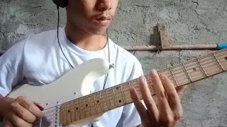 1 NOOB GUITARIST SOLO OVER THE SAME TRACK (Paul Davids)