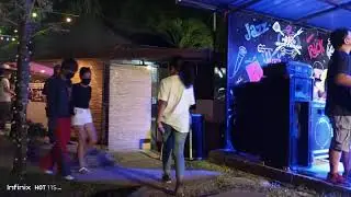 live band galing ni ate kumanta