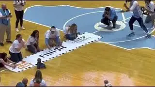 The most intense baby race ever ! 😂
