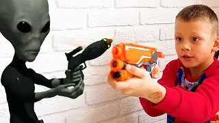 Nerf game Alien vs Slava and Ulya Нерф игра
