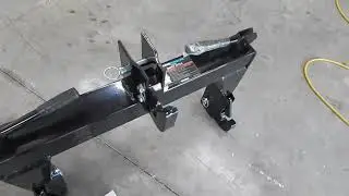 HARBOR FREIGHT / HAUL-MASTER  3 Point Quick Hitch Part 1.