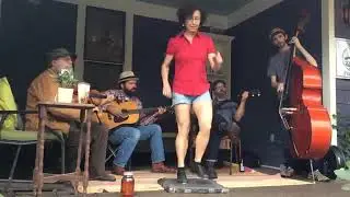 Miss Moonshine buckdancing Billy in the Low Ground.