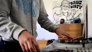 DJ Sonny - Old School Hip Hop Scratching & Live Beat