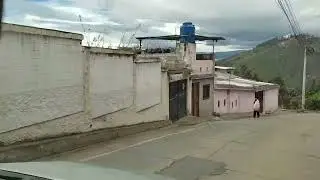 bajando el cerro en Ambato, sector ambatillo