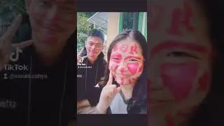Gak tau gabut main kertas gunting batu kalah coret muka 😆 