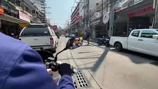 Поездка на мотоцикле с Бич Роуд в Паттайе до улицы Джомтьен