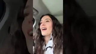 Pelin Akil kızlarının istek parçasını söyledi 