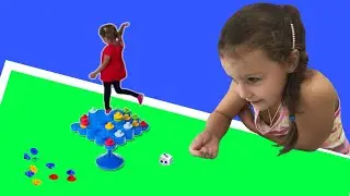 Вика и Лера ПОСПОРИЛИ Кто КРУЧЕ! БАЛАНС ЧЕЛЛЕНДЖ игра от KID SISTERS