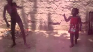Jhullia Dançando (Bonde Das Maravilha)