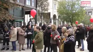 Fiaccolata contro la violenza sulle donne a Legnano