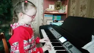 Серенькая кукушечка. Учусь играть на фортепиано