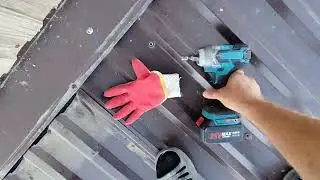 НА РАБОТЕ...
