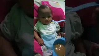 expresi dede bayi saat diberi makan untuk pertama kalinya #shorts #viral #short #shortvideo