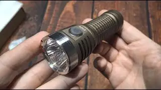ASTROLUX EA04 Flashlight Review! (12,600 Lumens, With Four HP50 LED's!)