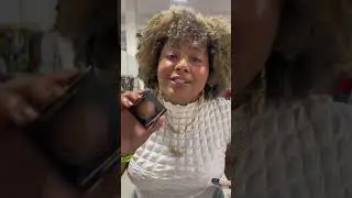 BeautyconLA 2023 ID: perlafiguereo stops by Black Radiance® booth