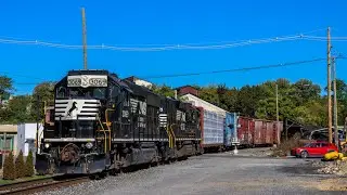 NS 3069 leads a local near CP COVE at Altoona,  PA (10/6/2025) 