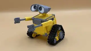 Wall E Foldable model