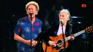 Simon and Garfunkel - Sound Of Silence (Live 2009)
