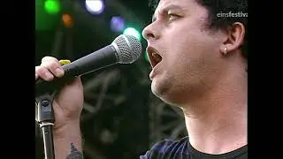 Green Day - Hitchin' A Ride live [BIZARRE FESTIVAL 2001]