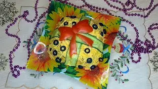 Новогодний салат с ананасом и куриной грудкой !