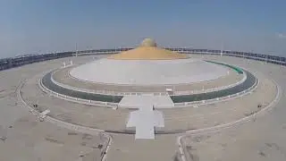 27) Wat Phra Dhammakaya - Bangkok
