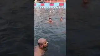 swimming //तैरना सीखे// तैरना