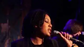 Saandia - Take It Slow