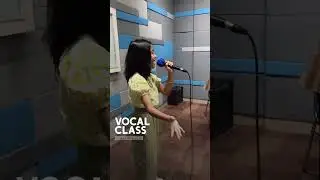 Momen di kelas vokal bersama coach Nera, yuk gabung di kelas vokal MSI