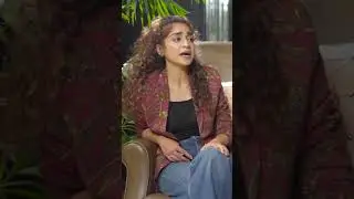 Hajra Yamin's Hair Battle😐😐#hajrayamin #alirehman #kubrakhan #mominasmixedplate #mmp #shorts