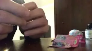 Открываем киндер сюрприз #1