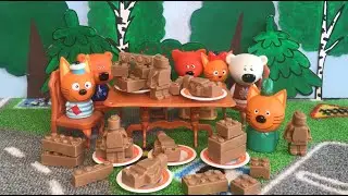 Три кота и день шоколада. Распаковка шоколадных шаров Chupa Chups Тролли. Мировой тур.