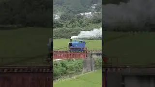 変わった機関車を撮影したよ。