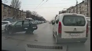 09.02.2024 .   Аварія сталася на перехресті просп. Слобожанський та вул. Калинова