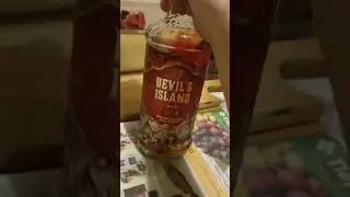 Devil`s island rum spiced который меня набухал
