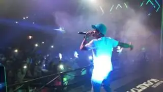 MC Neguinho do Caxeta - Ao Vivo na Nitro Night - (Video Oficial)
