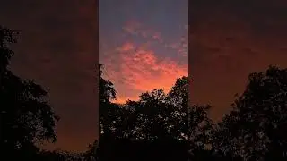 Share a tranquil sunset moment with you as the sky glows in warm, soothing colours.