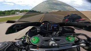 Superbike Highway Madness! | Close Call?