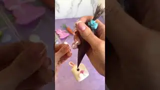 Easter Bunny Marshmallow Pops 