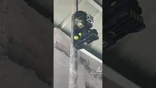 Laser level for ceiling