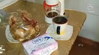 Mon Petit-déjeuner Ce Matin Beignets soufflés & Café Fort !
