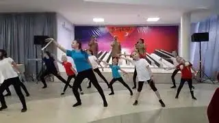 Вокальный ансамбль "Элегия"  песня "Живи"
