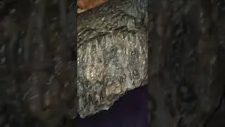 красиво в красной пещере
