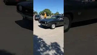Leaving Cars & Coffee in style #engine #carsandcoffee #cars #camaro #speedwaymotors
