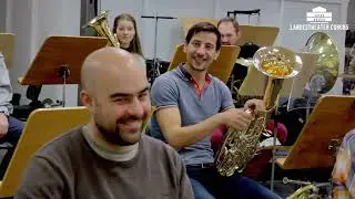 Die Horngruppe des Philharmonischen Orchesters Landestheater Coburg erklärt die Wagnertuben