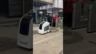 Автономная поломоечная машина. Клининг-робот Unit  #shorts  #cleaning  #беспилотники  #будущее