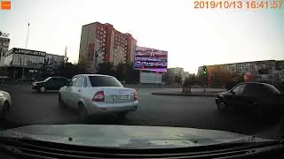 EMER191013 164132 036100